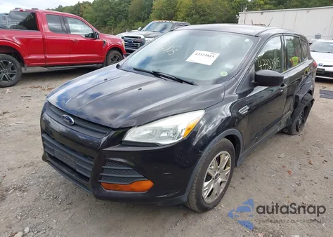 2013 Ford Escape S из США, поврежденный, VIN 1FMCU0F78DUC76359